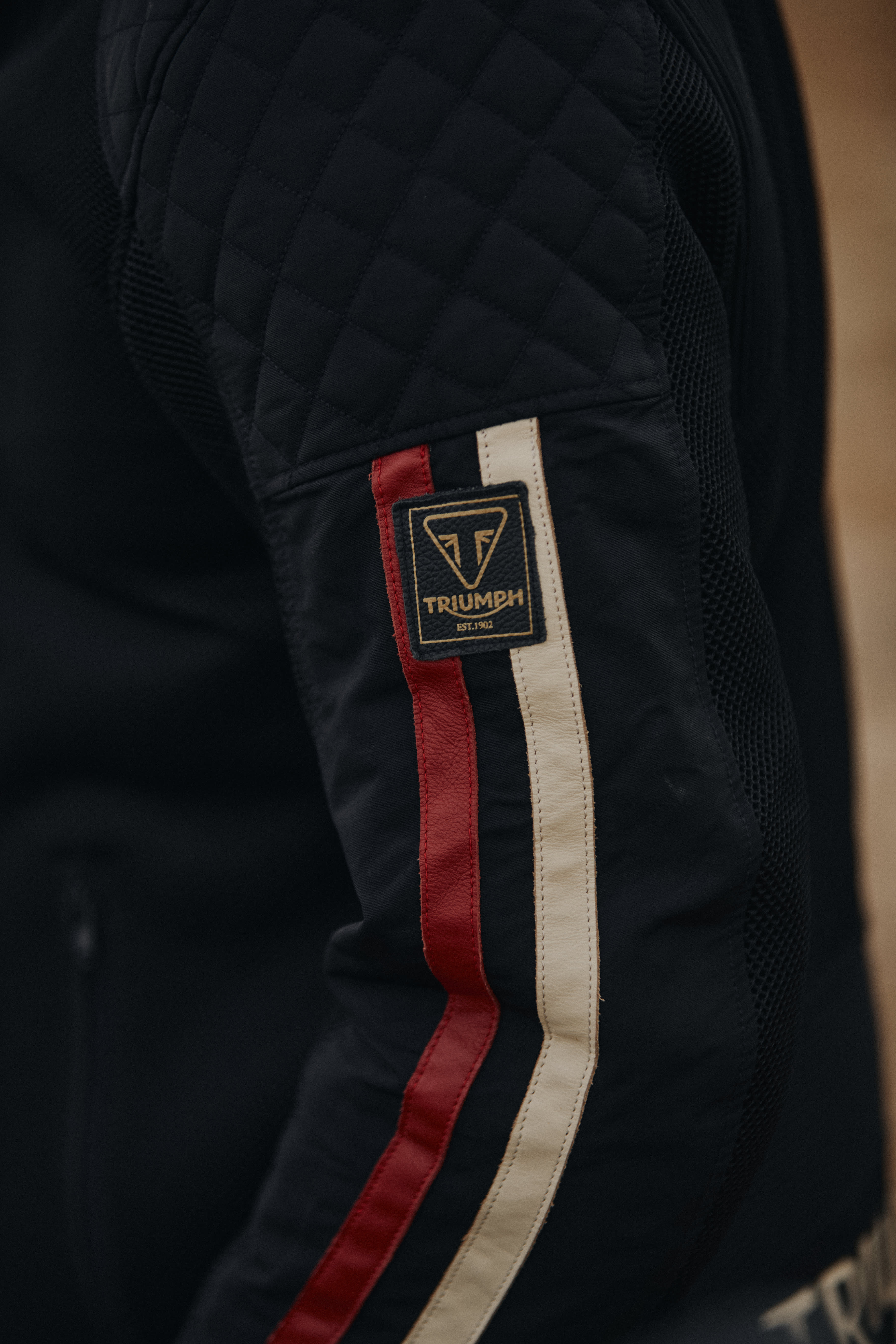 トライアンフ メッシュジャケット BRADDAN RETRO JACKET Braddan Retro Mesh Jacket in Black & Gold | Motorcycle Clothing